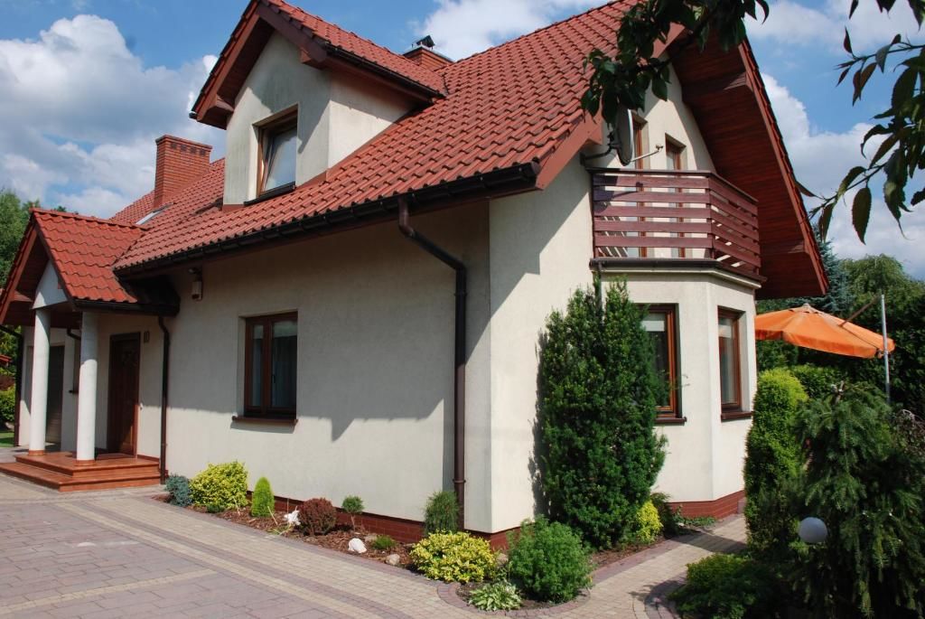 Виллы Dom z ogrodem Лиманова-20